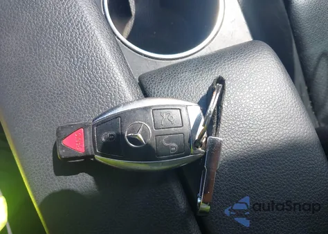 2012 Mercedes-Benz C 300 Luxury 4Matic/Sport 4Matic from USA, damaged, VIN WDDGF8BB5CA639215